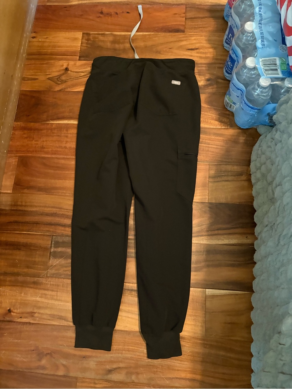 FIGS Black High Waisted Jogger Scrub Pants XS Medical Nurse Stretch (0924) - Picture 4 of 6
